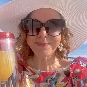 Meet your Posher, Audrey